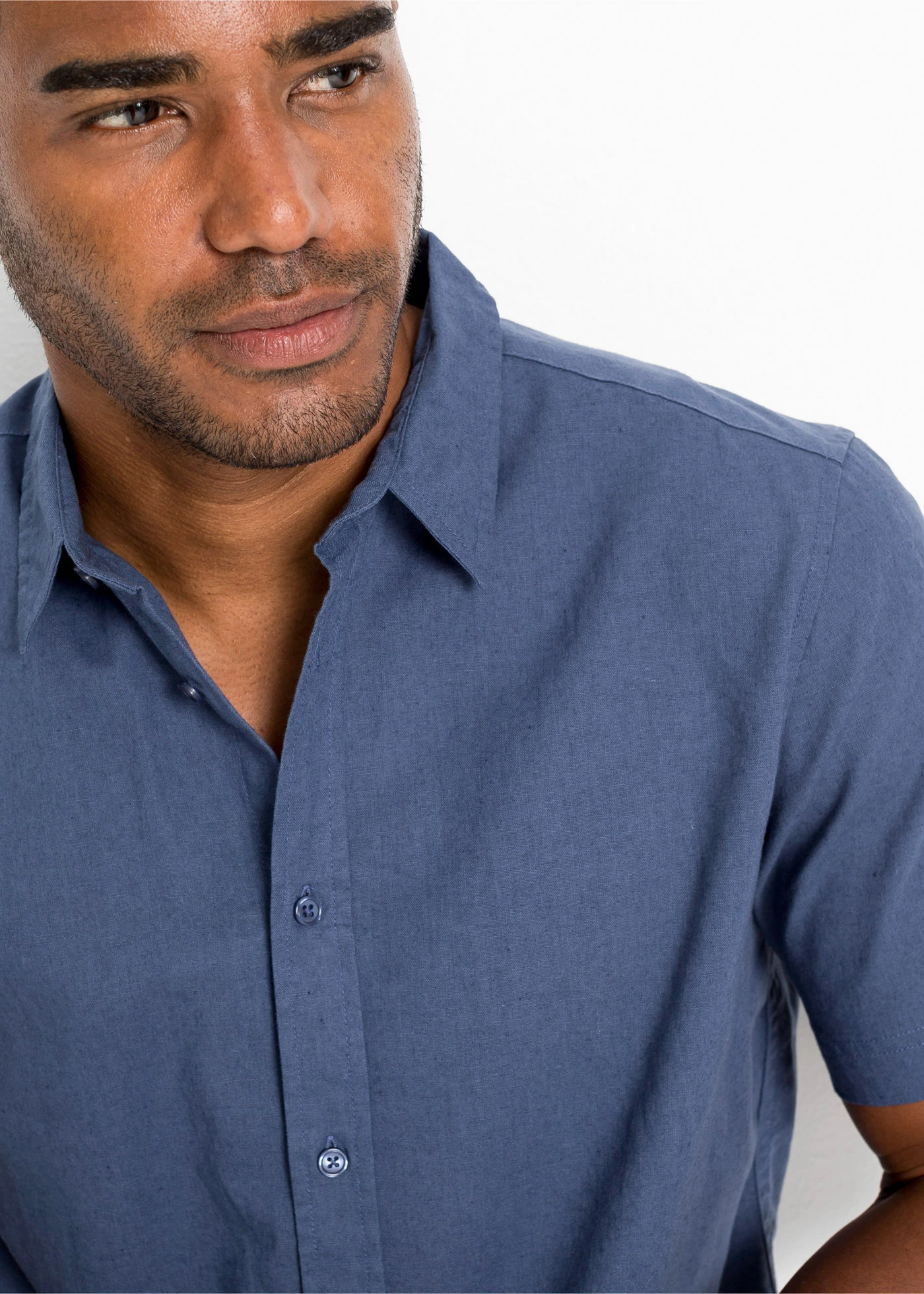 Košile ze vzdušné směsi se lnem, krátký rukáv • indigo • bonprix obchod