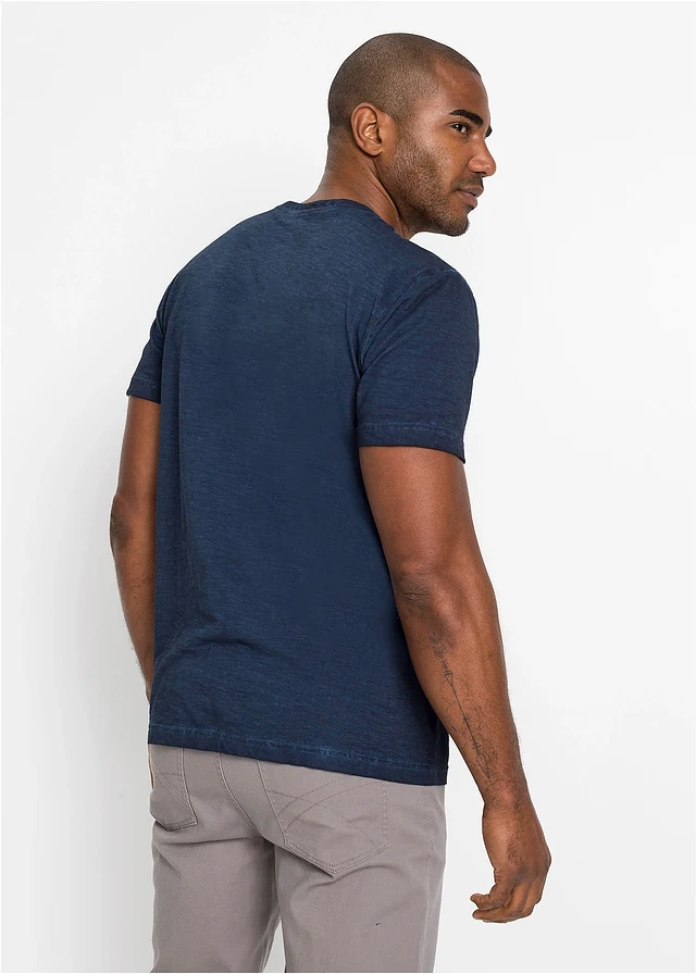 T-shirt col tunisien, aspect délavé, 100% coton • bleu foncé imprimé • product-page.page-title-suffix