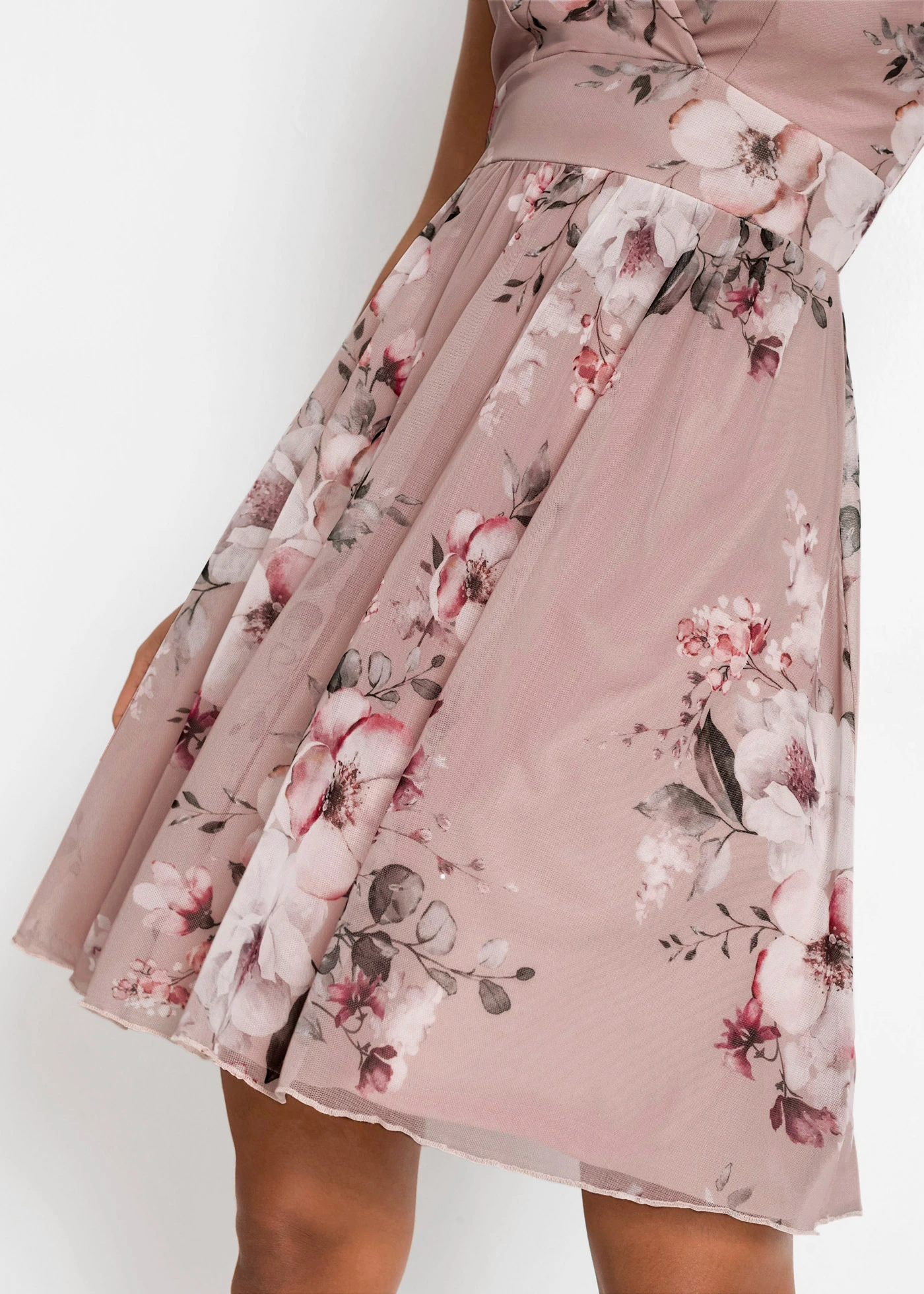 Robe courte à décolleté plongeant • rose floral • Boutique bonprix