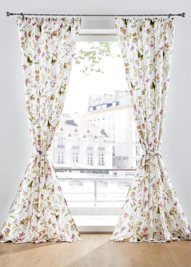 Draperie opacă, inclusiv accesoriu de legat (1 buc).