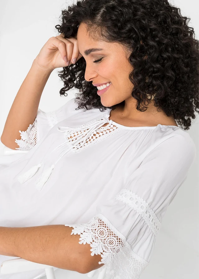 Tuniek met kant van zachte viscose • wit • product-page.page-title-suffix