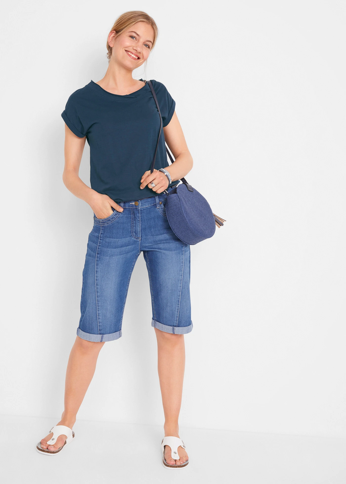 T-shirt coton avec manches papillon • bleu foncé • Boutique bonprix