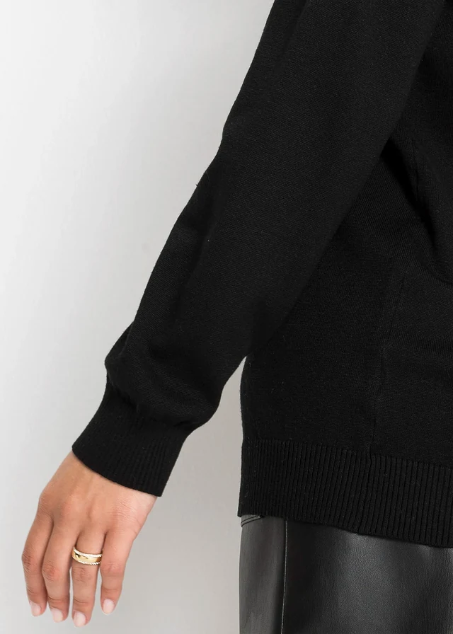 Oversized trui in een viscosemix • zwart • product-page.page-title-suffix