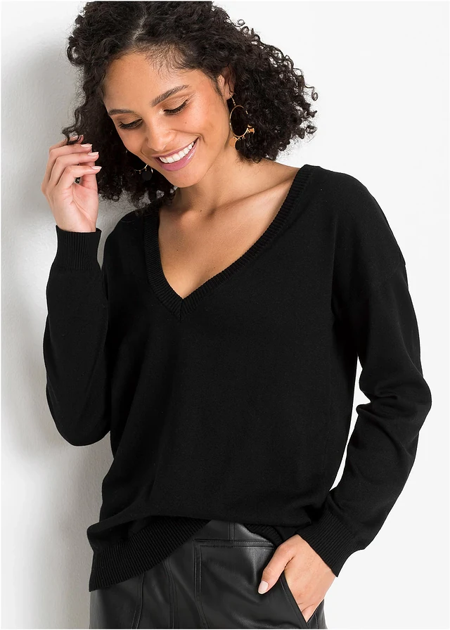 Oversized trui in een viscosemix • zwart • product-page.page-title-suffix
