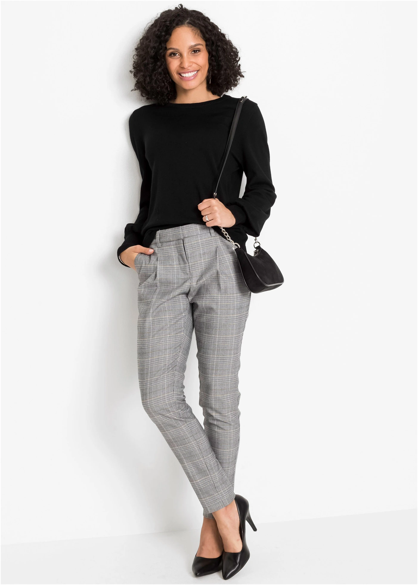 Svetr s balónovými rukávy • černá • bonprix obchod