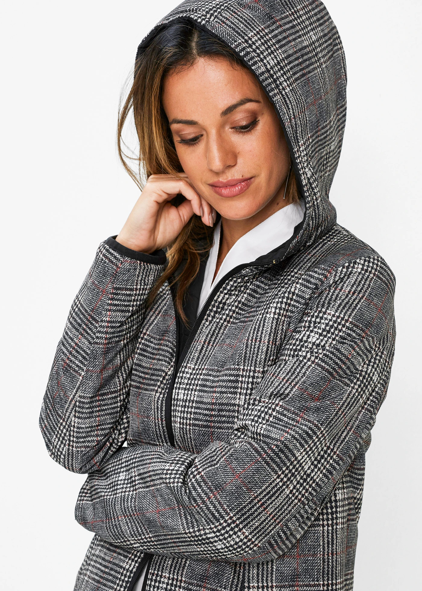 Oboustranný prošívaný kabát • černá • bonprix obchod