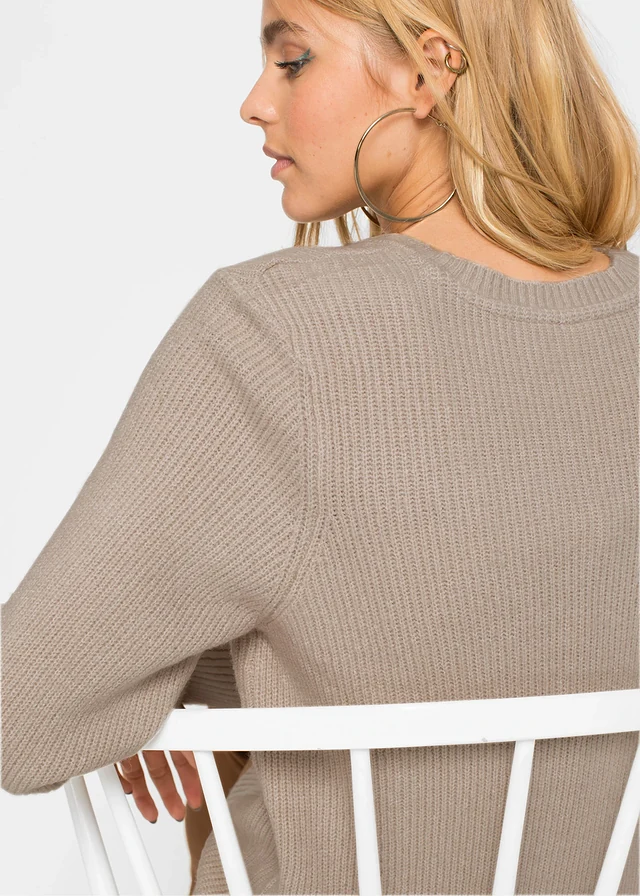 Lange trui met knopen • beige • product-page.page-title-suffix