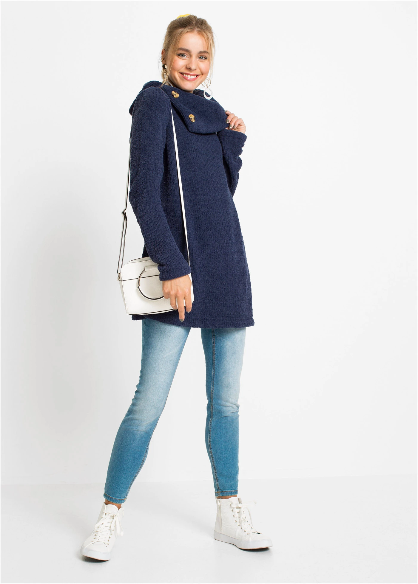 Lange trui • donkerblauw • bonprix online shop