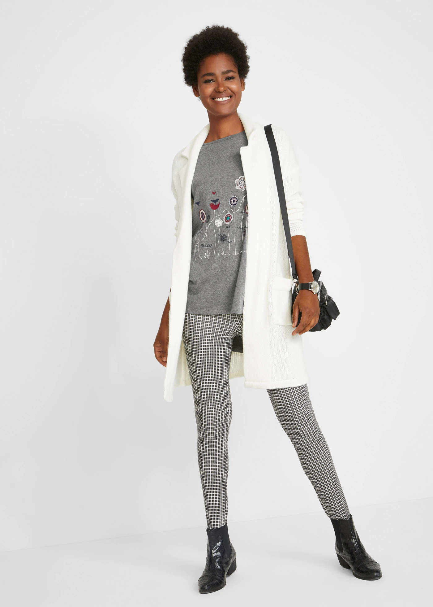 Dlouhé oversize triko s kulatým výstřihem • šedý melír s květy • bonprix obchod