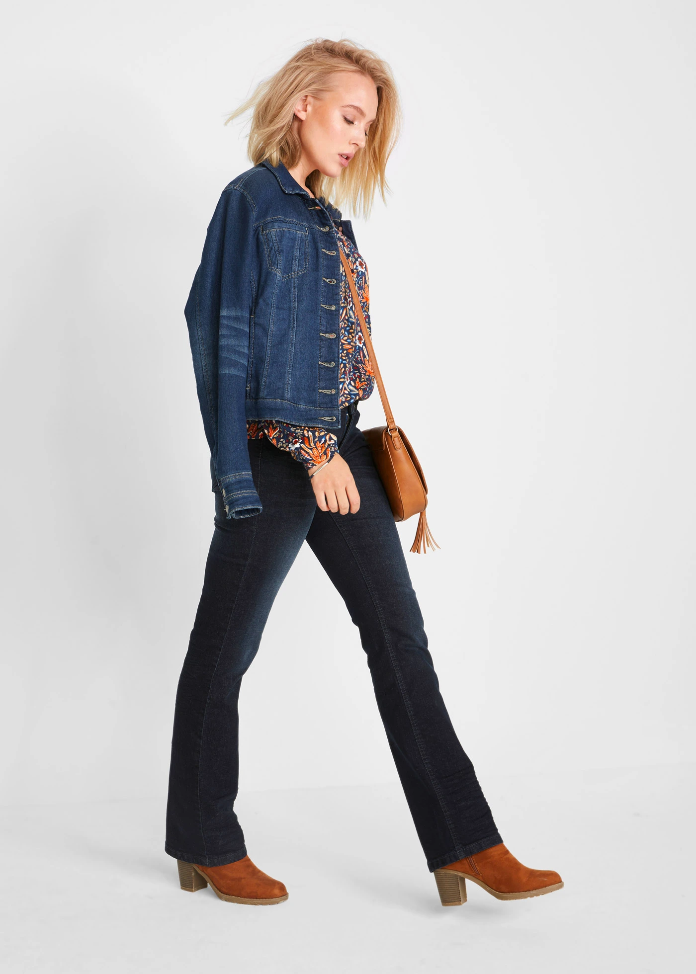 Tričková tunika s potiskem, dlouhý rukáv • matně oranžová s květinovým potiskem • bonprix obchod