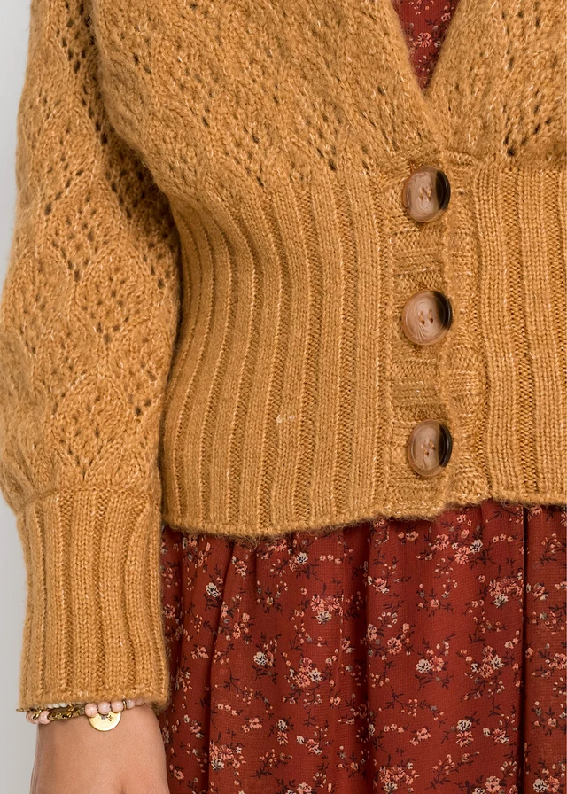 Gilet en fine maille • camel • product-page.page-title-suffix