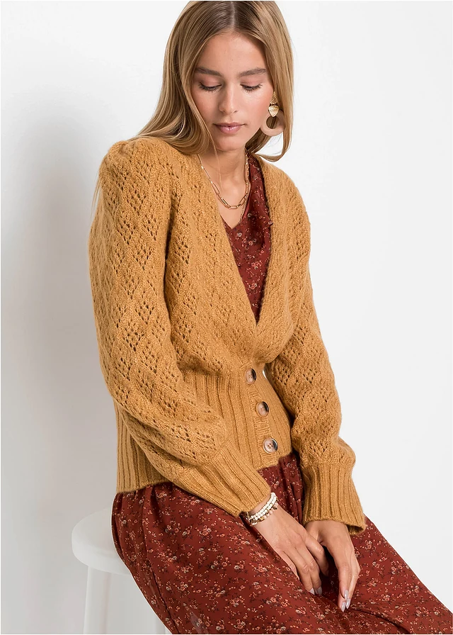 Gilet en fine maille • camel • product-page.page-title-suffix