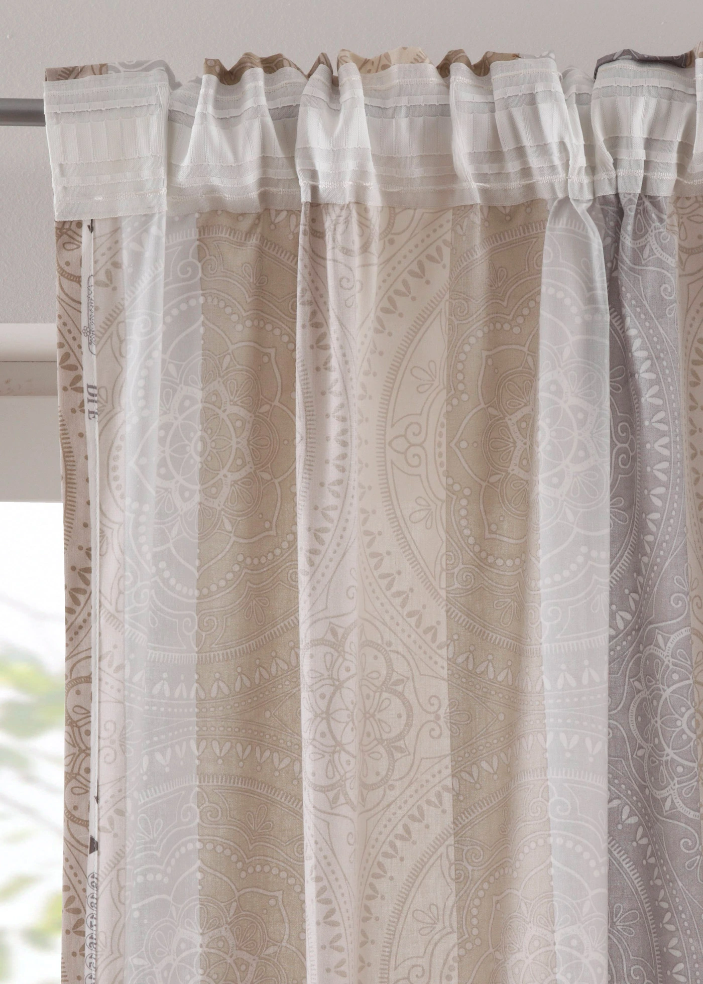 Gordijn met strepen van gerecycled polyester ( 1 stuk) • sand-grijs • bonprix online shop