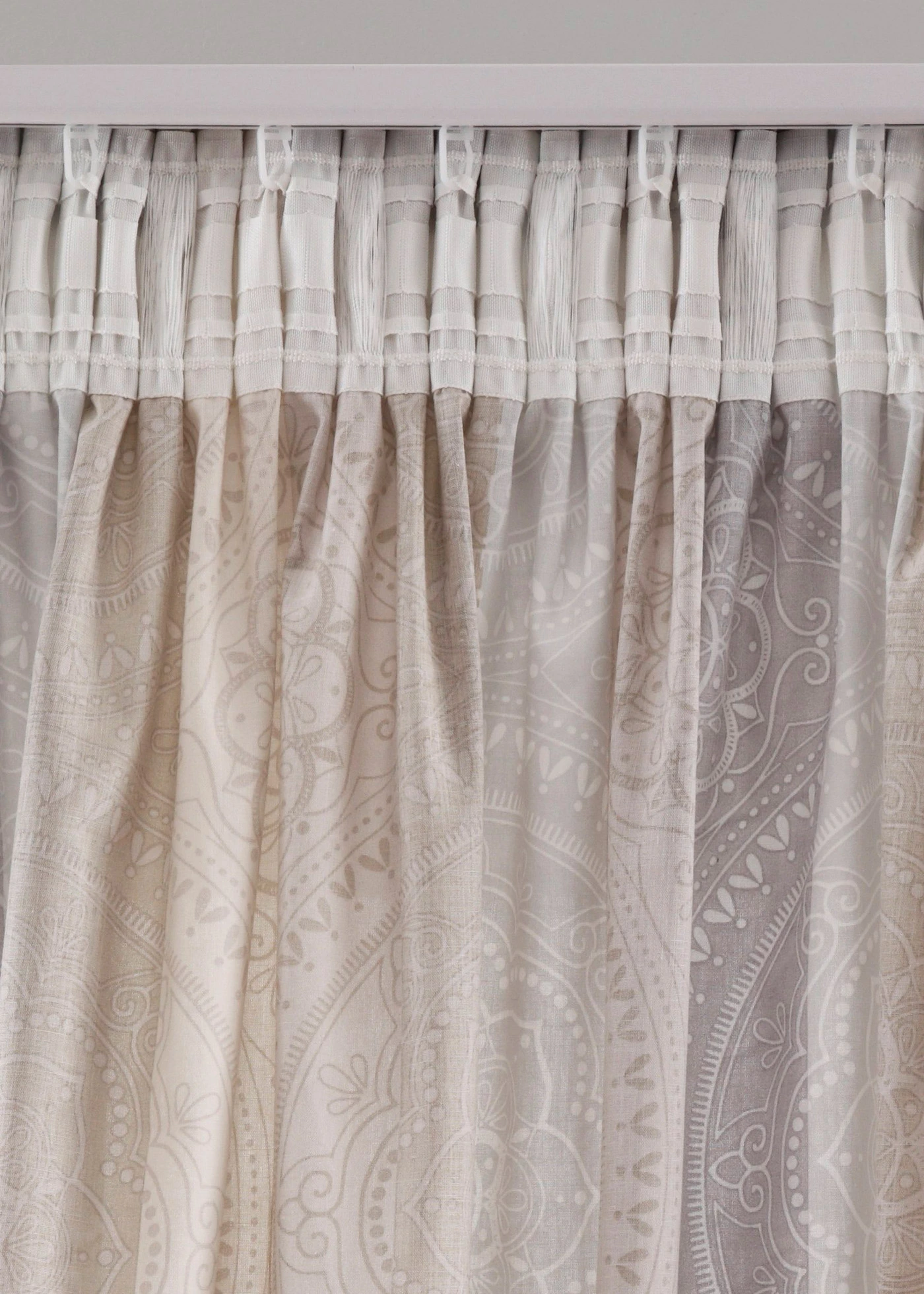 Gordijn met strepen van gerecycled polyester ( 1 stuk) • sand-grijs • bonprix online shop