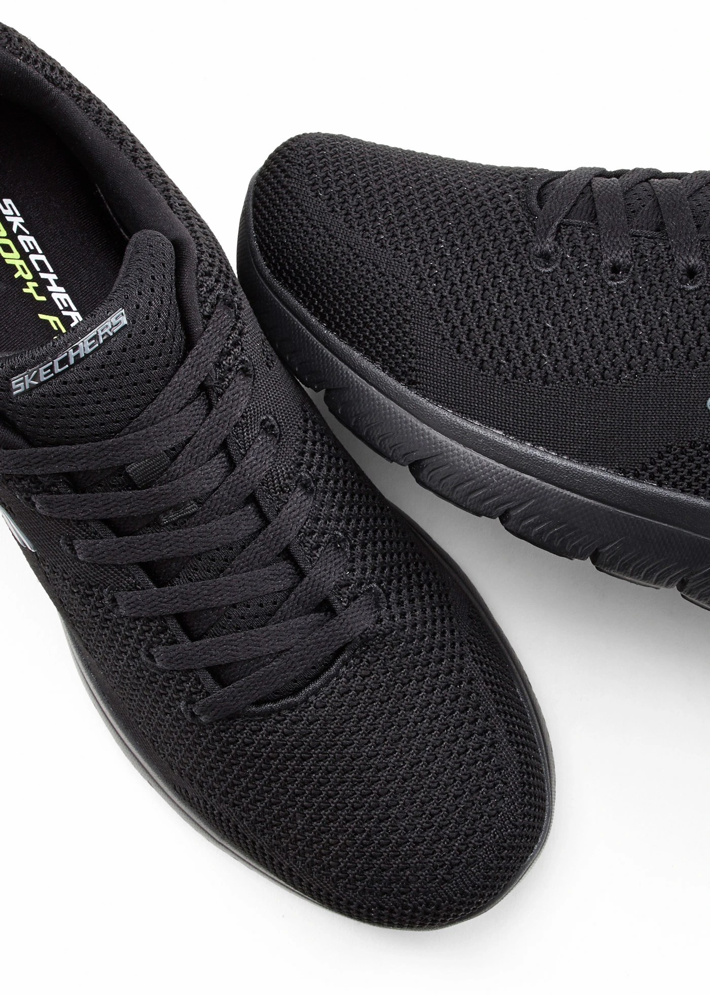 Sneakers Skechers confortables à mémoire de forme • noir • Boutique bonprix