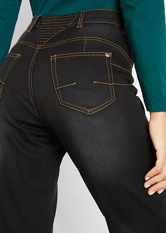 Dżinsy ocieplane, straight, z efektem push up i wygodnym pasem w talii • czarny denim • sklep bonprix