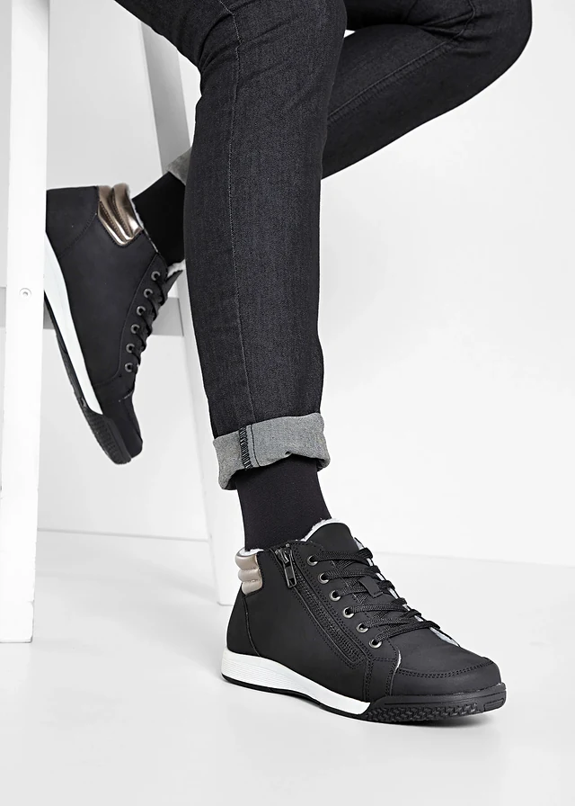 Hoge sneakers met ritssluiting • zwart • product-page.page-title-suffix