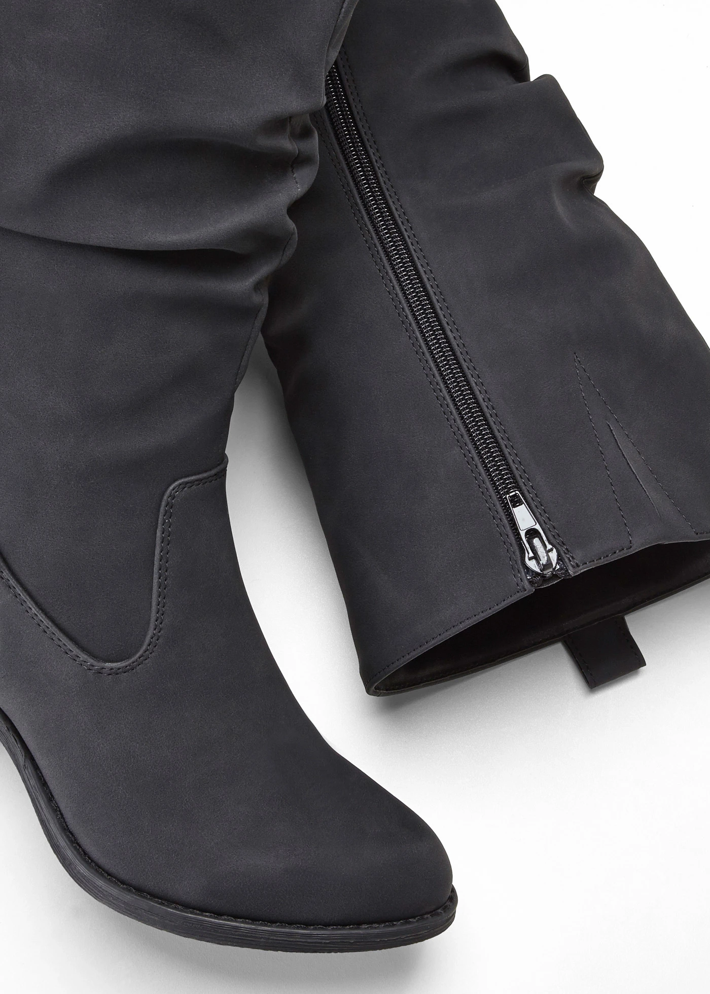 Kozačky • černá • bonprix obchod