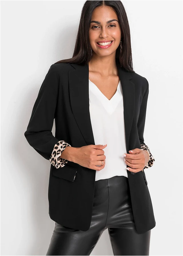 Lange blazer van een soepele viscosemix • zwart met luipaardprint • product-page.page-title-suffix