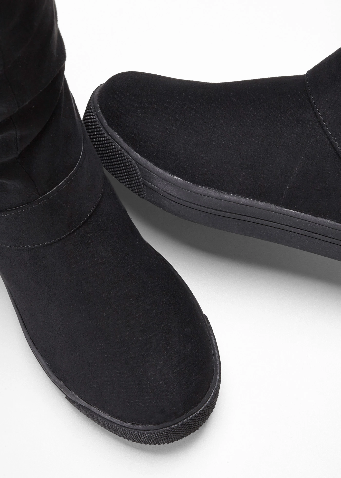 Zimní kozačky • černá • bonprix obchod