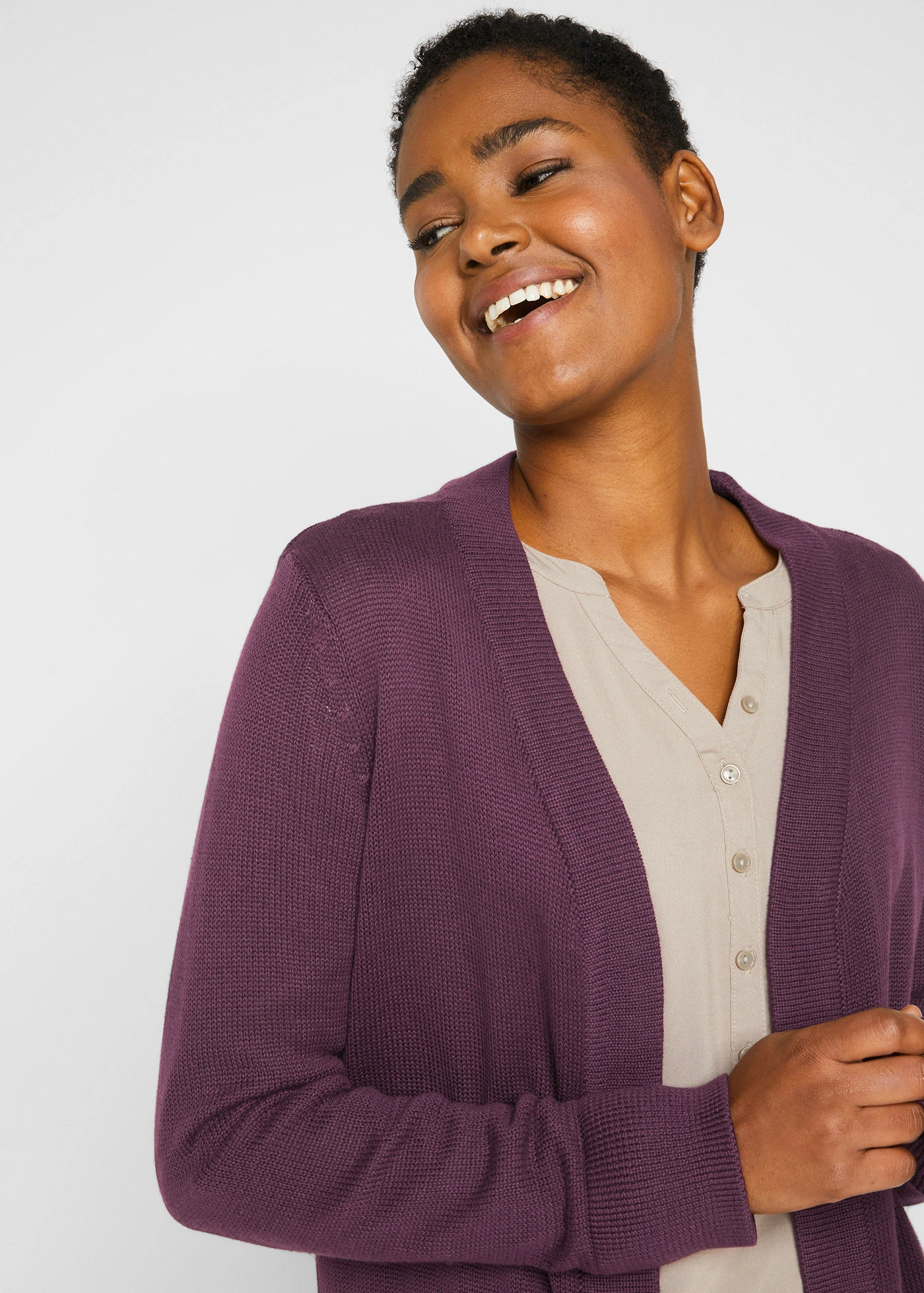 Dlouhý pletený kabátek, dlouhý rukáv • bezinková • bonprix obchod