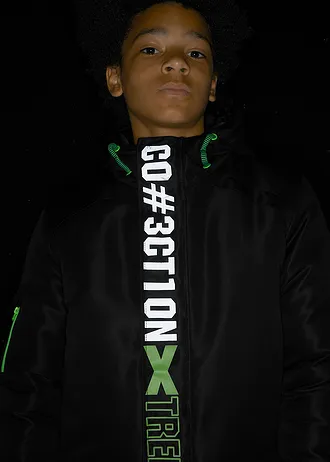 Parka d’hiver à capuche et détails sportifs • noir imprimé • Boutique bonprix