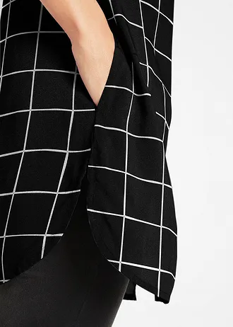 Bluză cadrilată lungă, cu buzunare • negru/ecru cadrilat • magazin bonprix