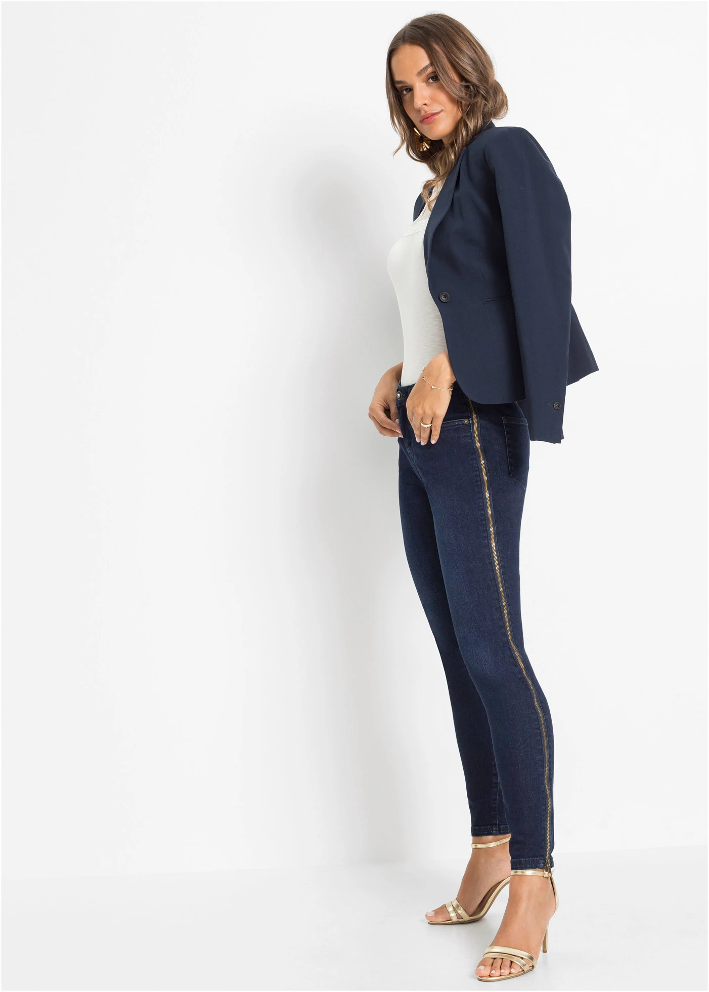 Blejzr s výpustkovými kapsami Petite • tmavě modrá • bonprix obchod