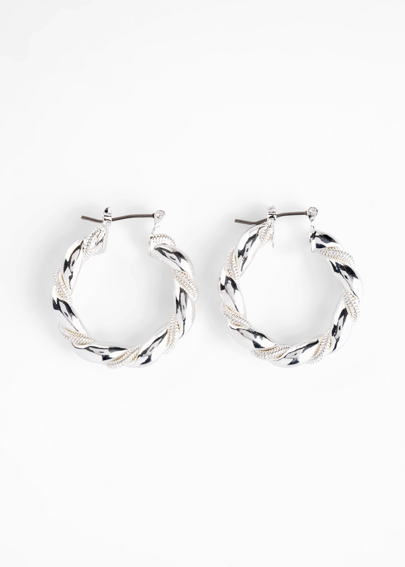 Creolen met gedraaide structuur • zilverkleur • bonprix online shop