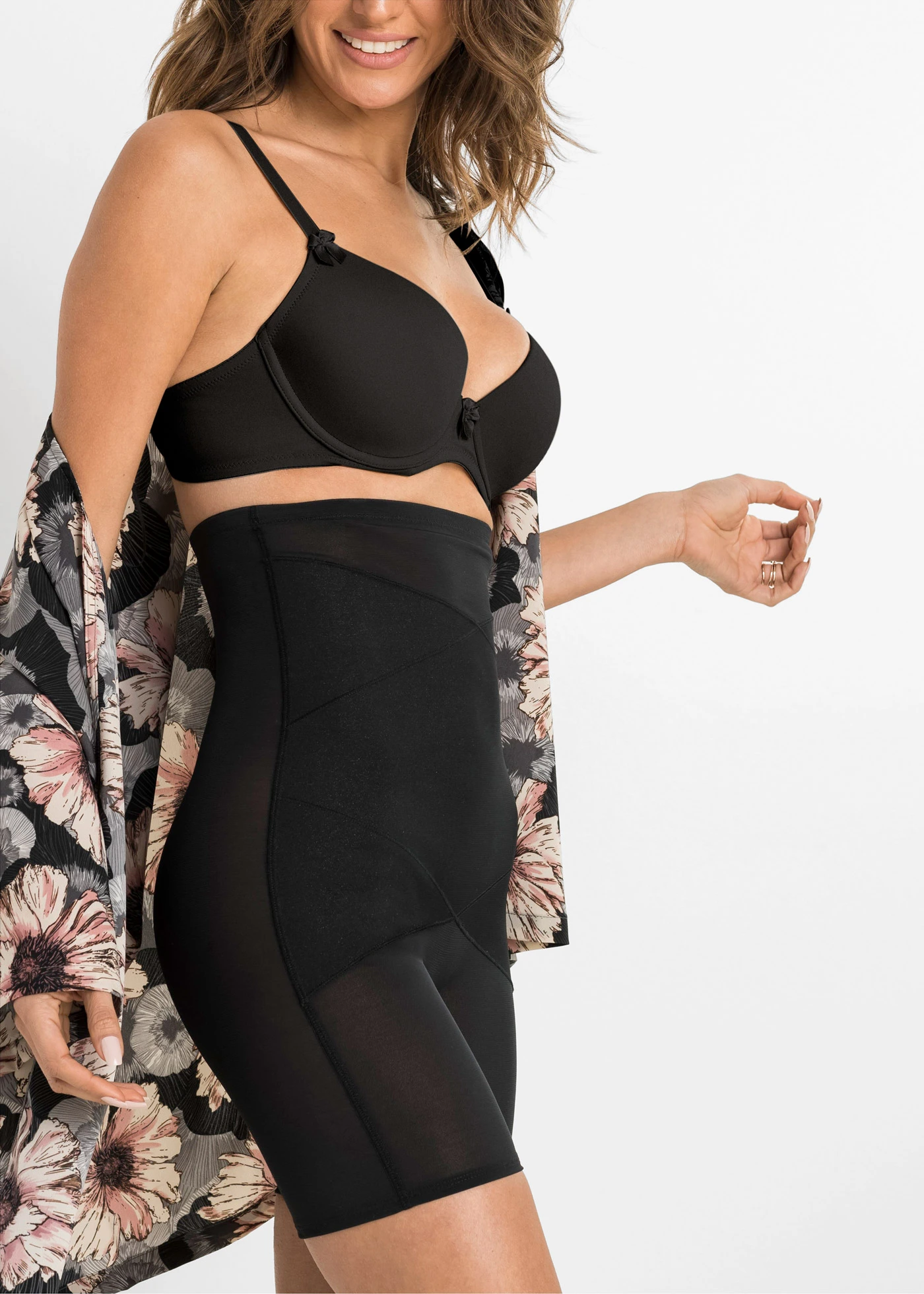 Colanți cu efect modelator mediu • negru • magazin bonprix