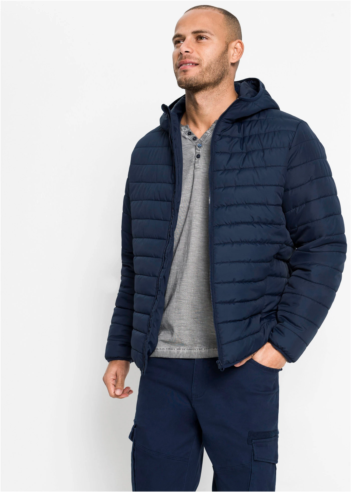 Gewatteerde jas van gerecycled polyester • donkerblauw • bonprix online shop