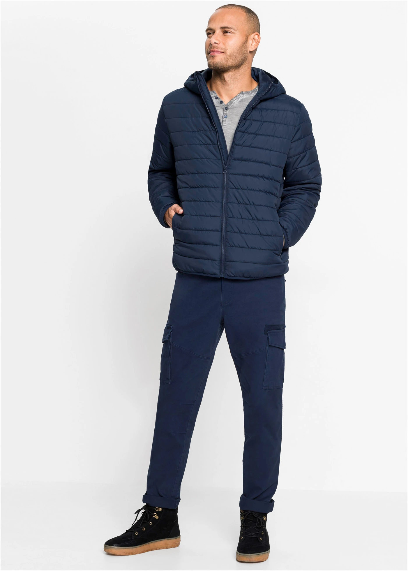 Gewatteerde jas van gerecycled polyester • donkerblauw • bonprix online shop