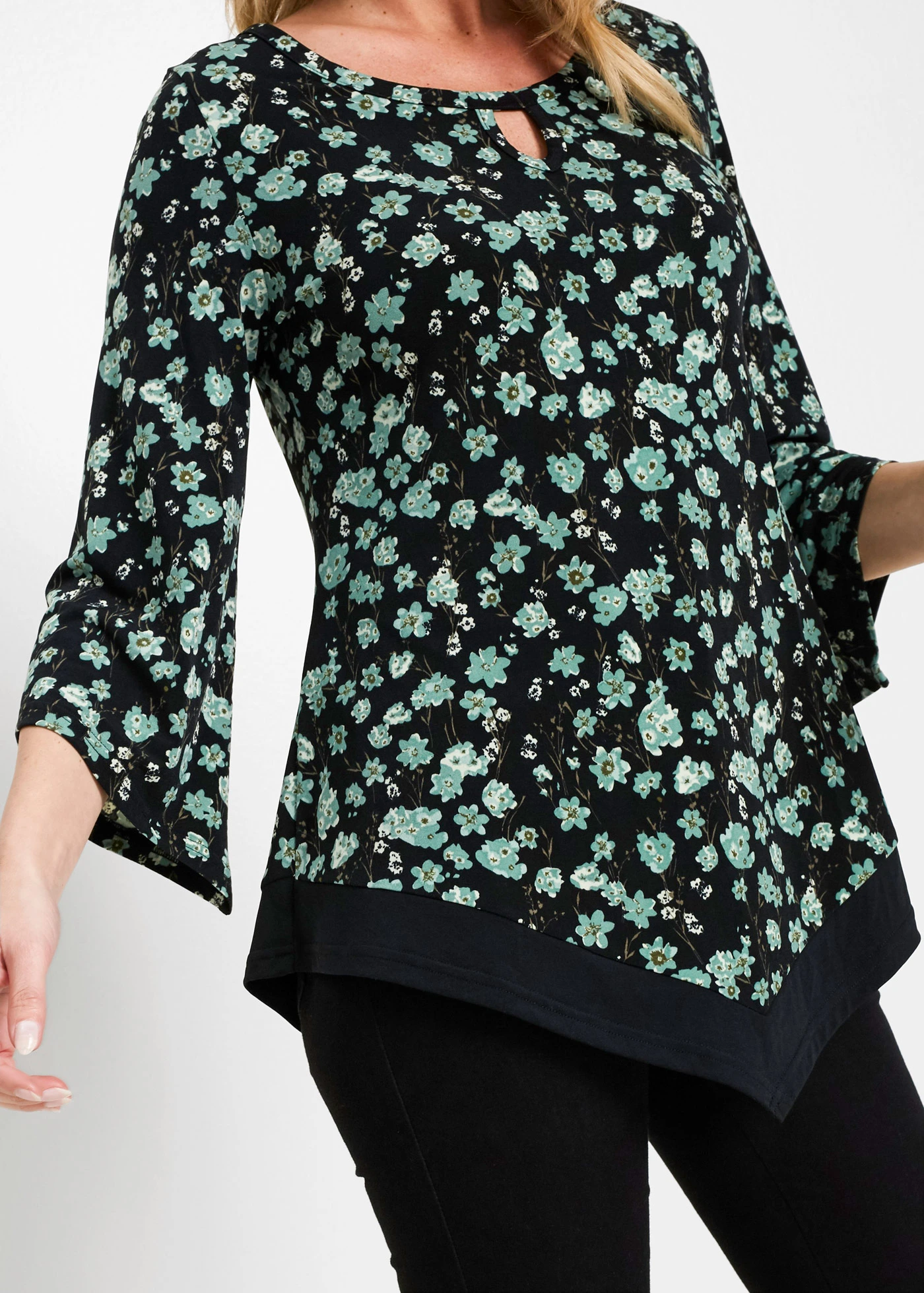 Bluză tricot-tunică • verde pastel / verde-prund înflorat • magazin bonprix