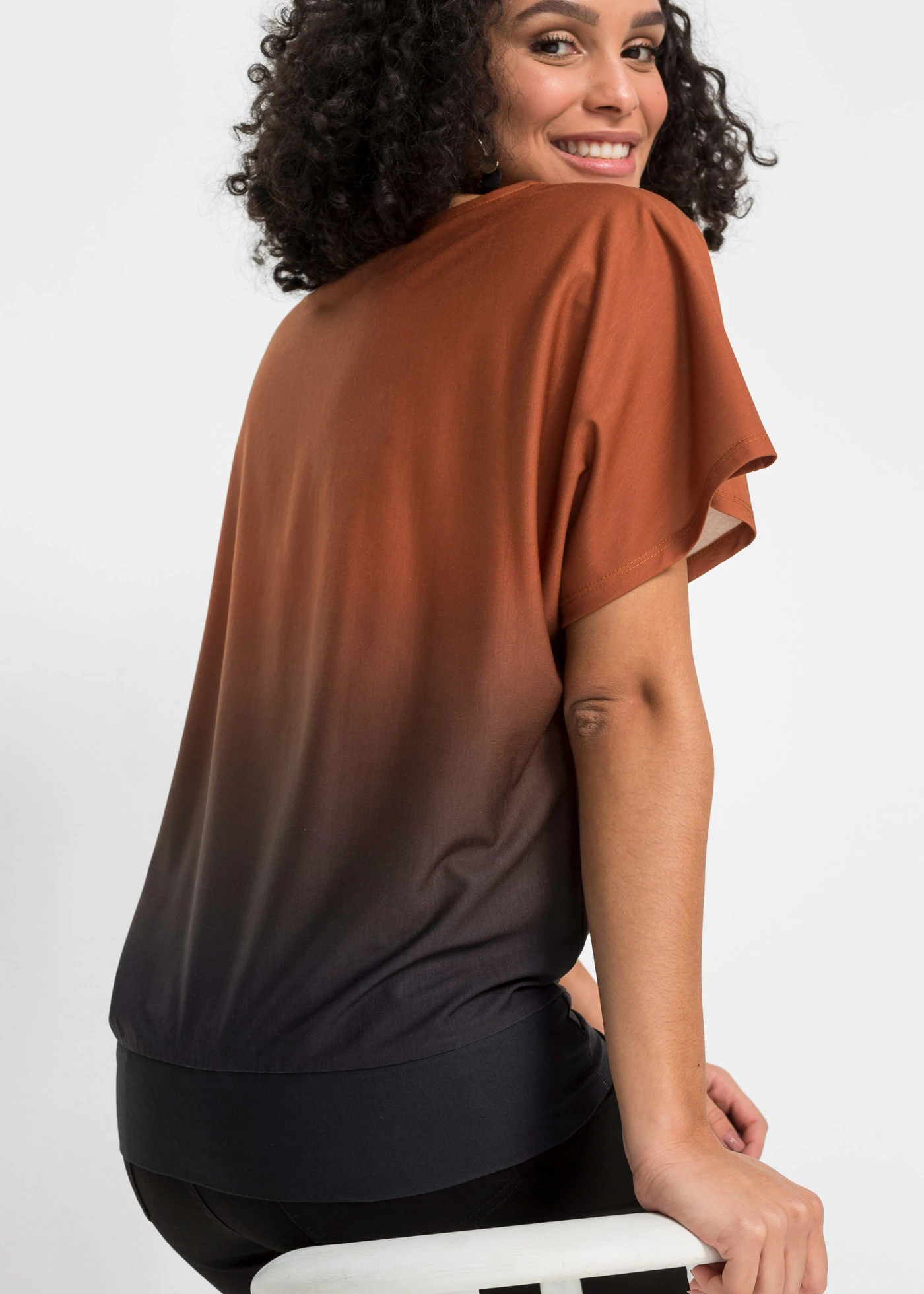 Shirt met kleurverloop • kastanjebruin-zwart • bonprix online shop
