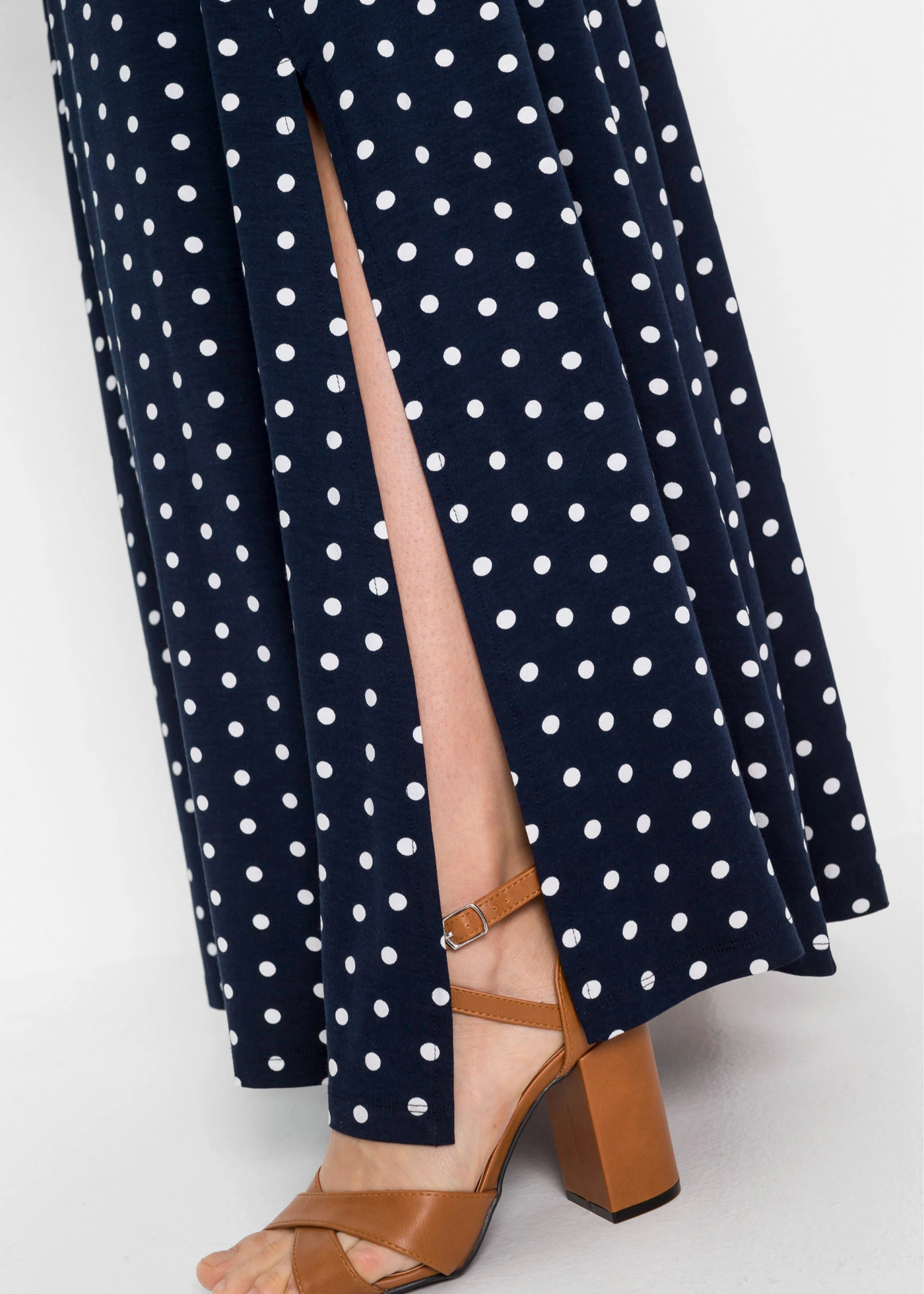 Maxi jurk van viscose • donkerblauw gestippeld • bonprix online shop