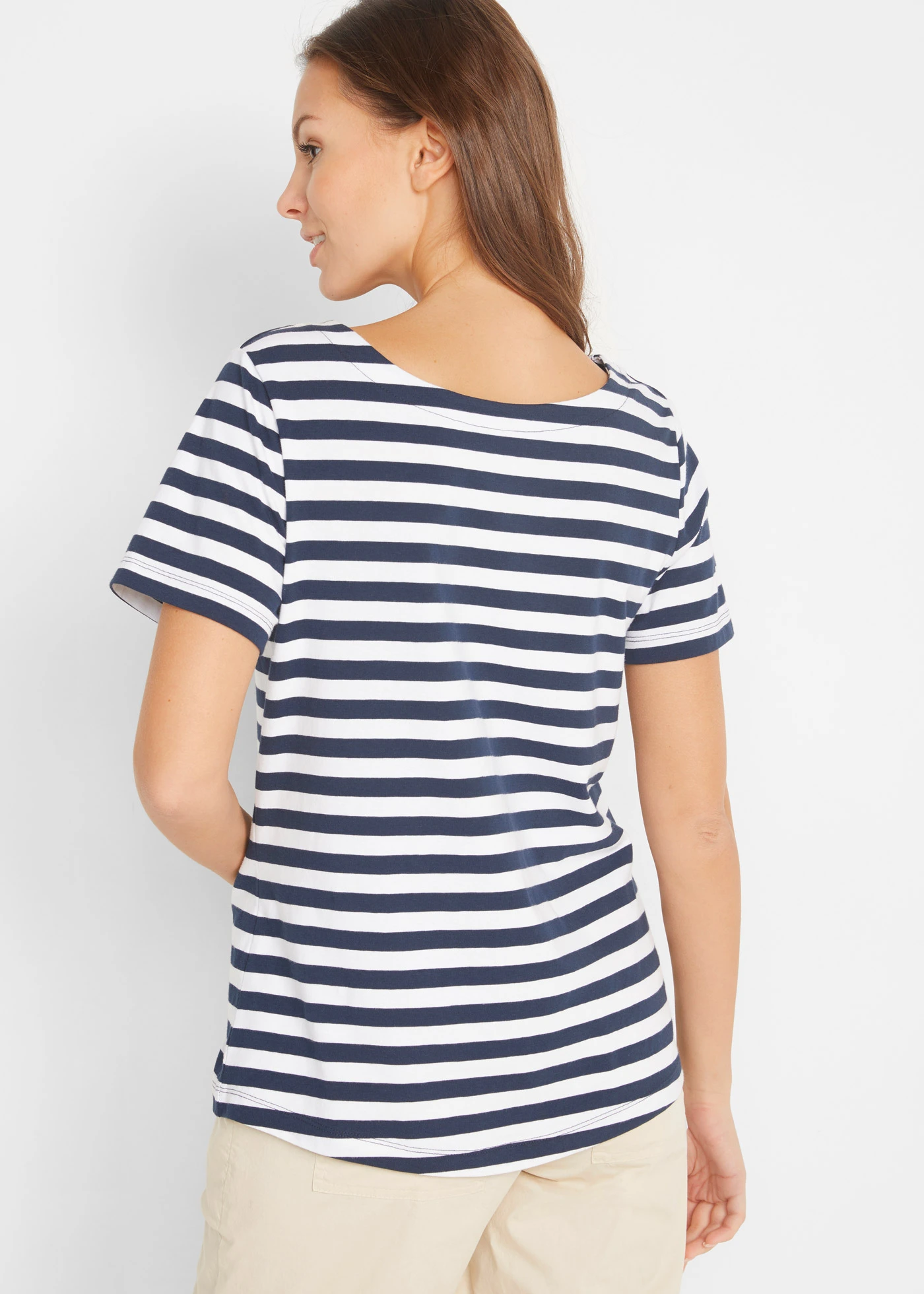 T-shirt met boothals • wit-donkerblauw gestreept • bonprix online shop