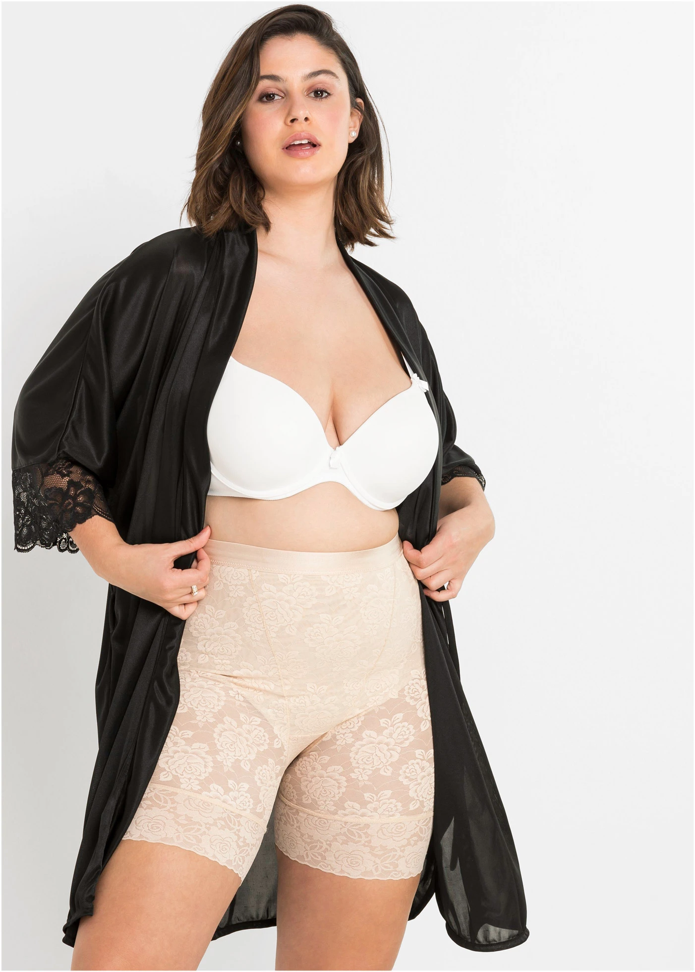 Medium corrigerende broek • zwart plus size • bonprix online shop