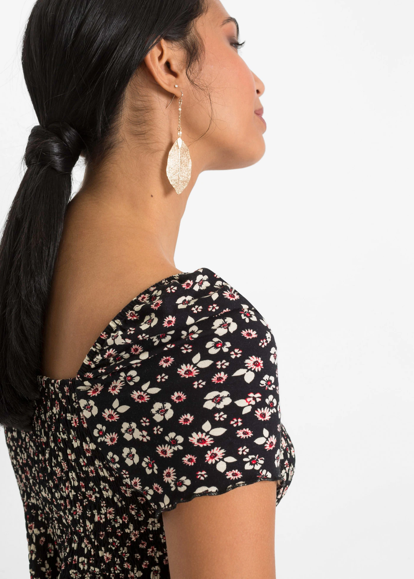 Maxi jurk van een viscose mix • zwart/wolwit gebloemd • bonprix online shop