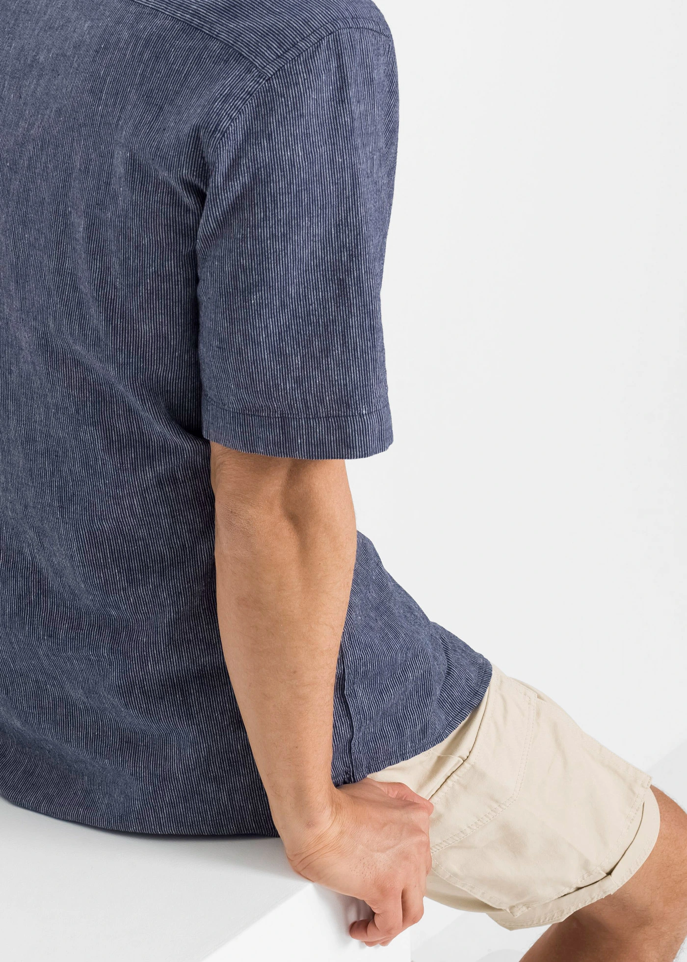 Košile s podílem lnu, krátký rukáv • modro-bílá s proužky • bonprix obchod