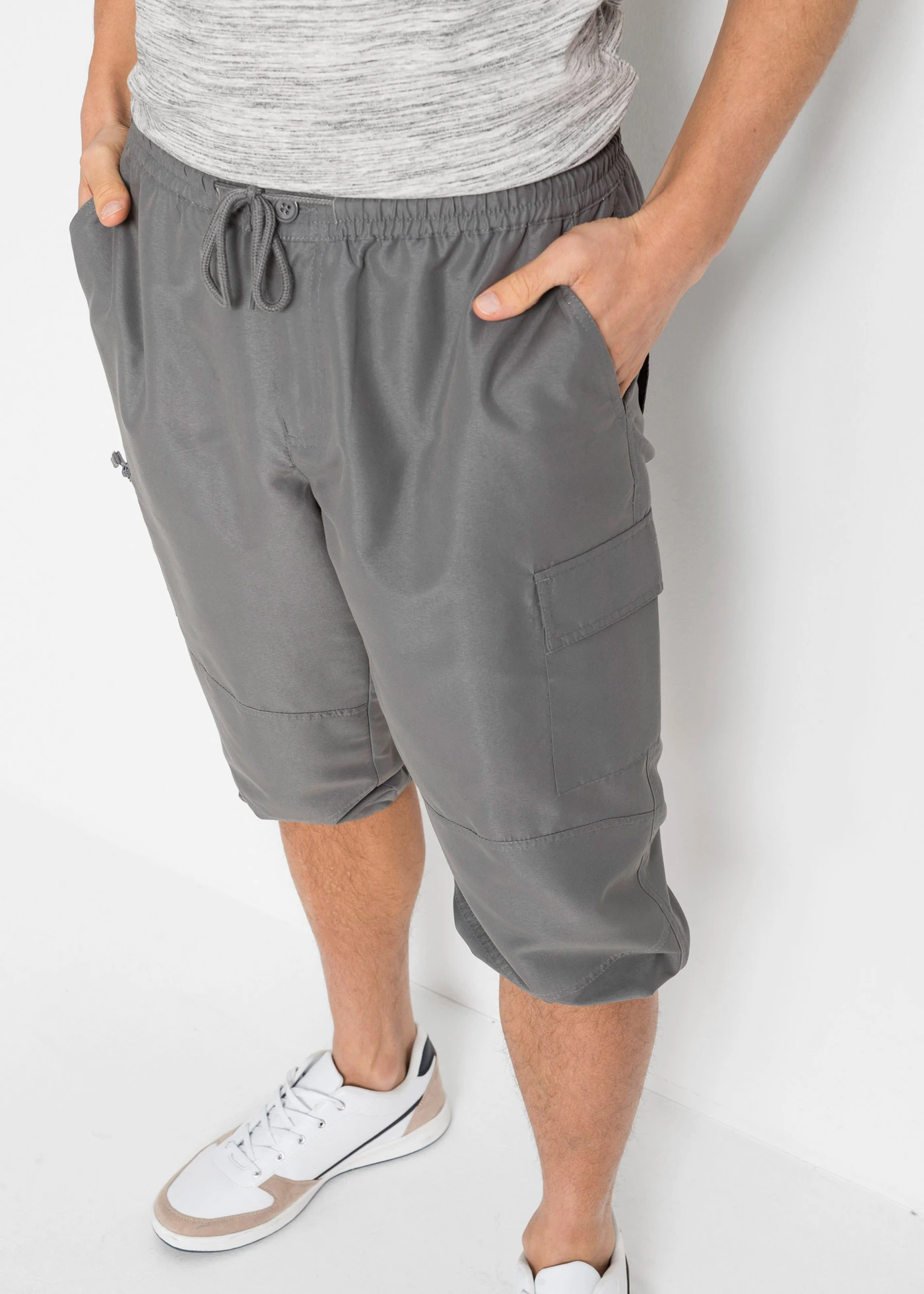 Pantaloni din microfibră 3/4 Regular Fit • gri fumuriu • magazin bonprix