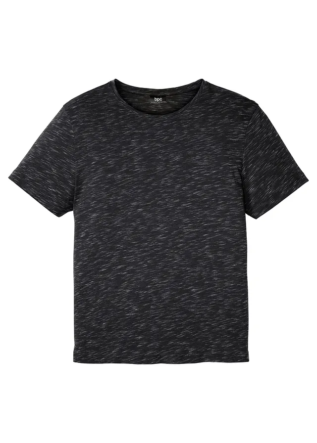 Tricou