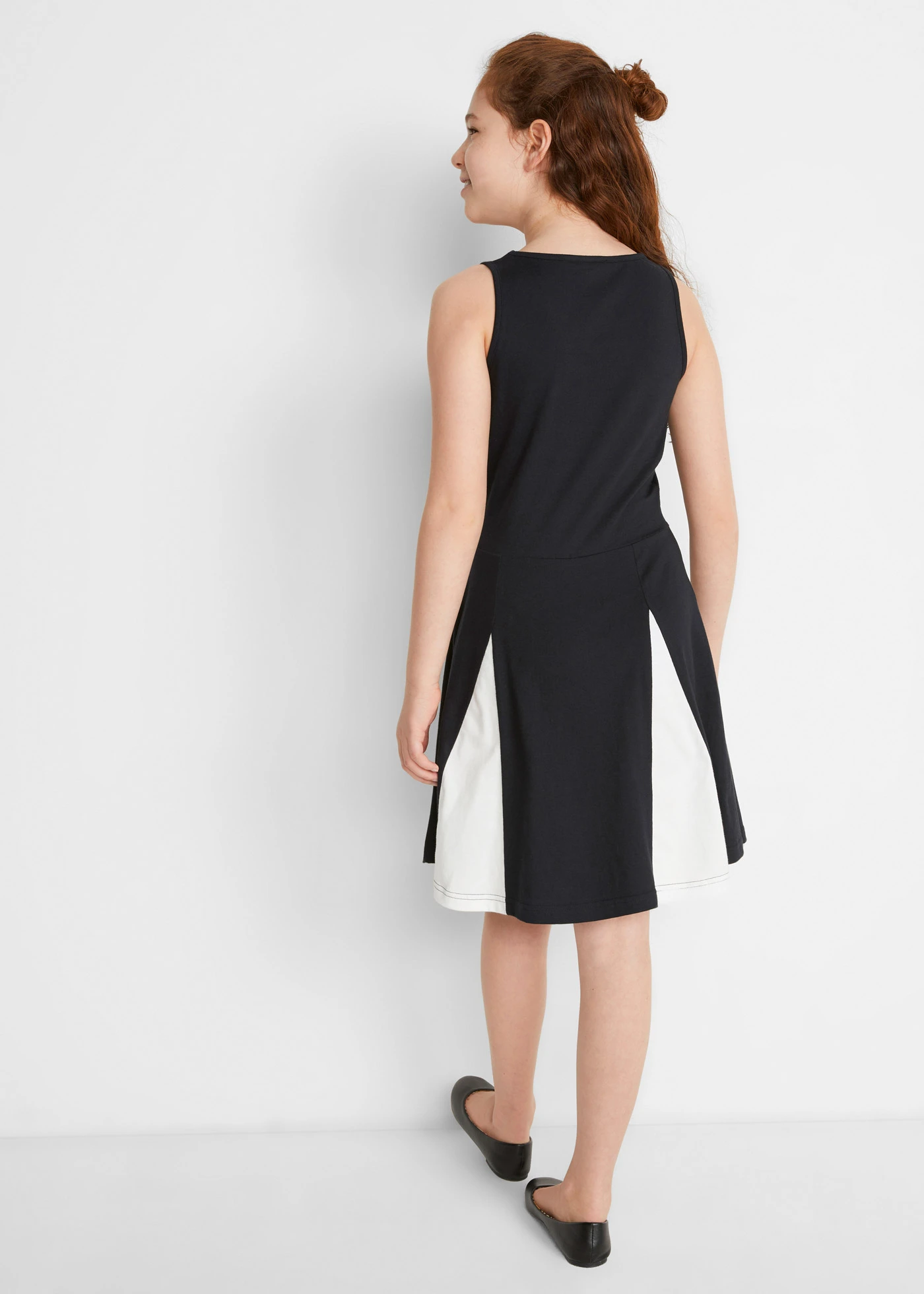 Robe en jersey 100% coton • noir-écru • Boutique bonprix