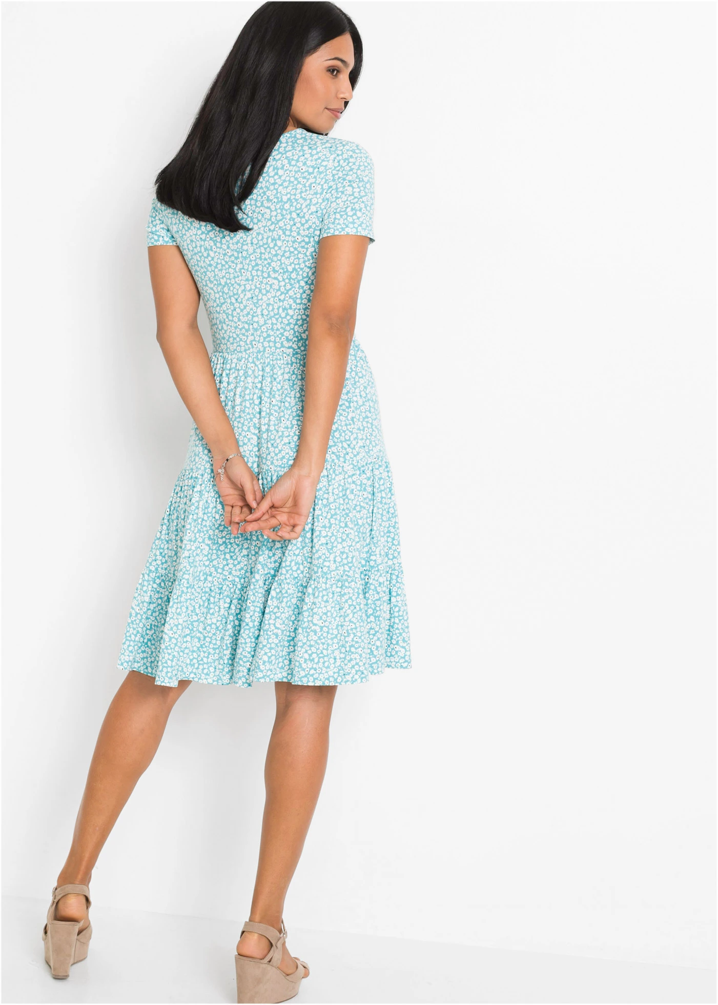 Žerzejové šaty z viskózové směsi • tyrkysovomodrá s květy • bonprix obchod