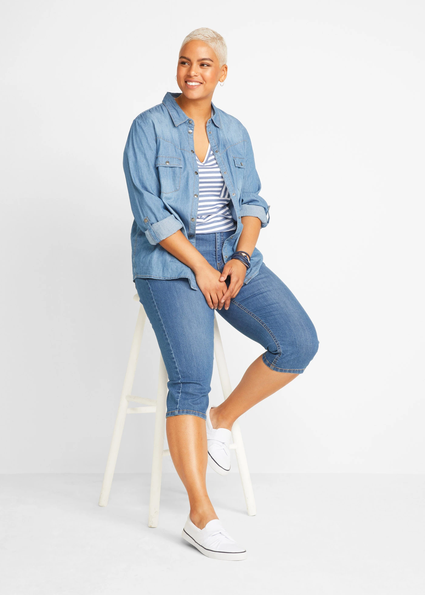 Capri džíny, Mid Waist, Slim Fit • modrá stone used plus size • bonprix obchod