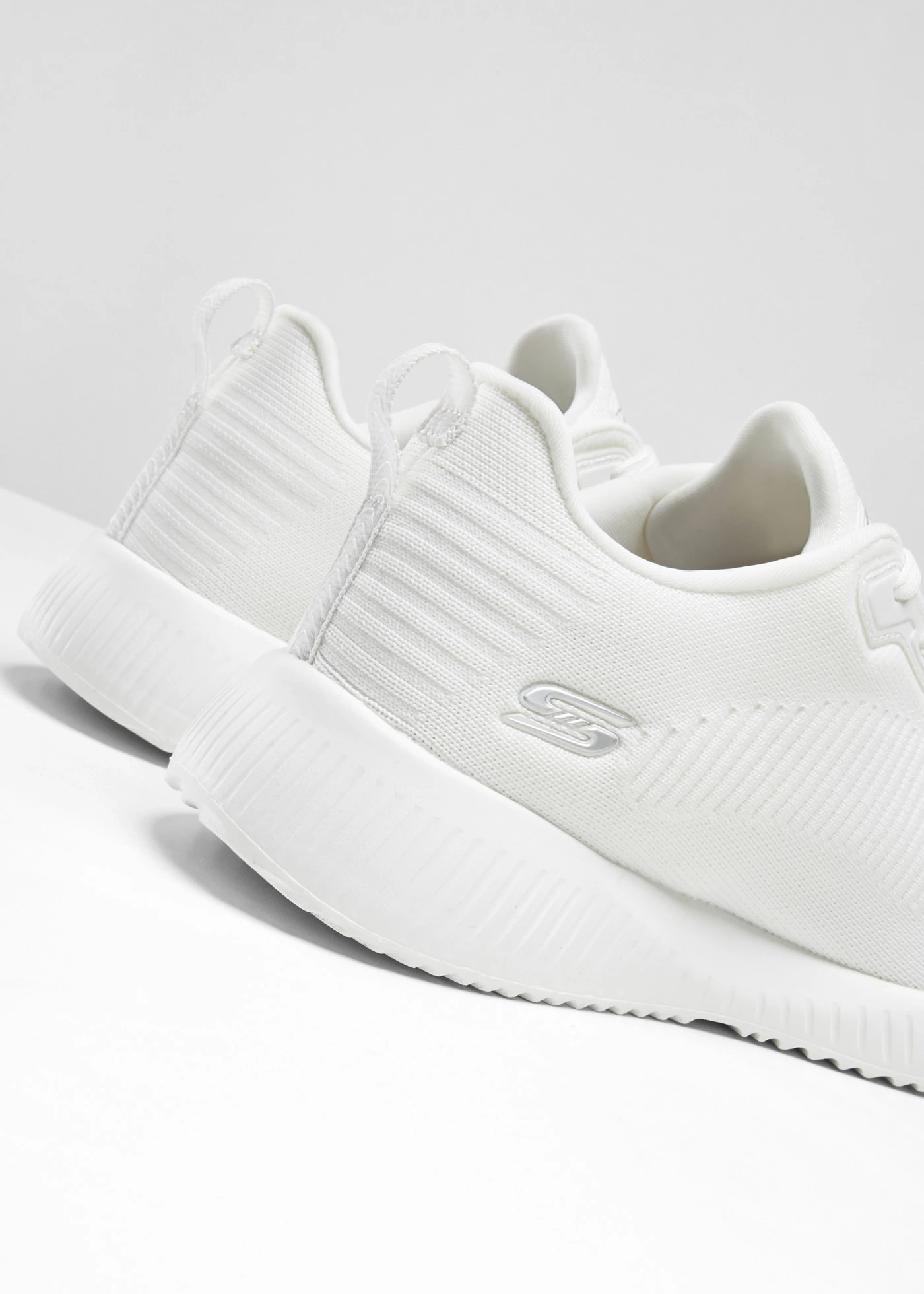 Sneakers van Skechers met memory foam • wit • bonprix online shop