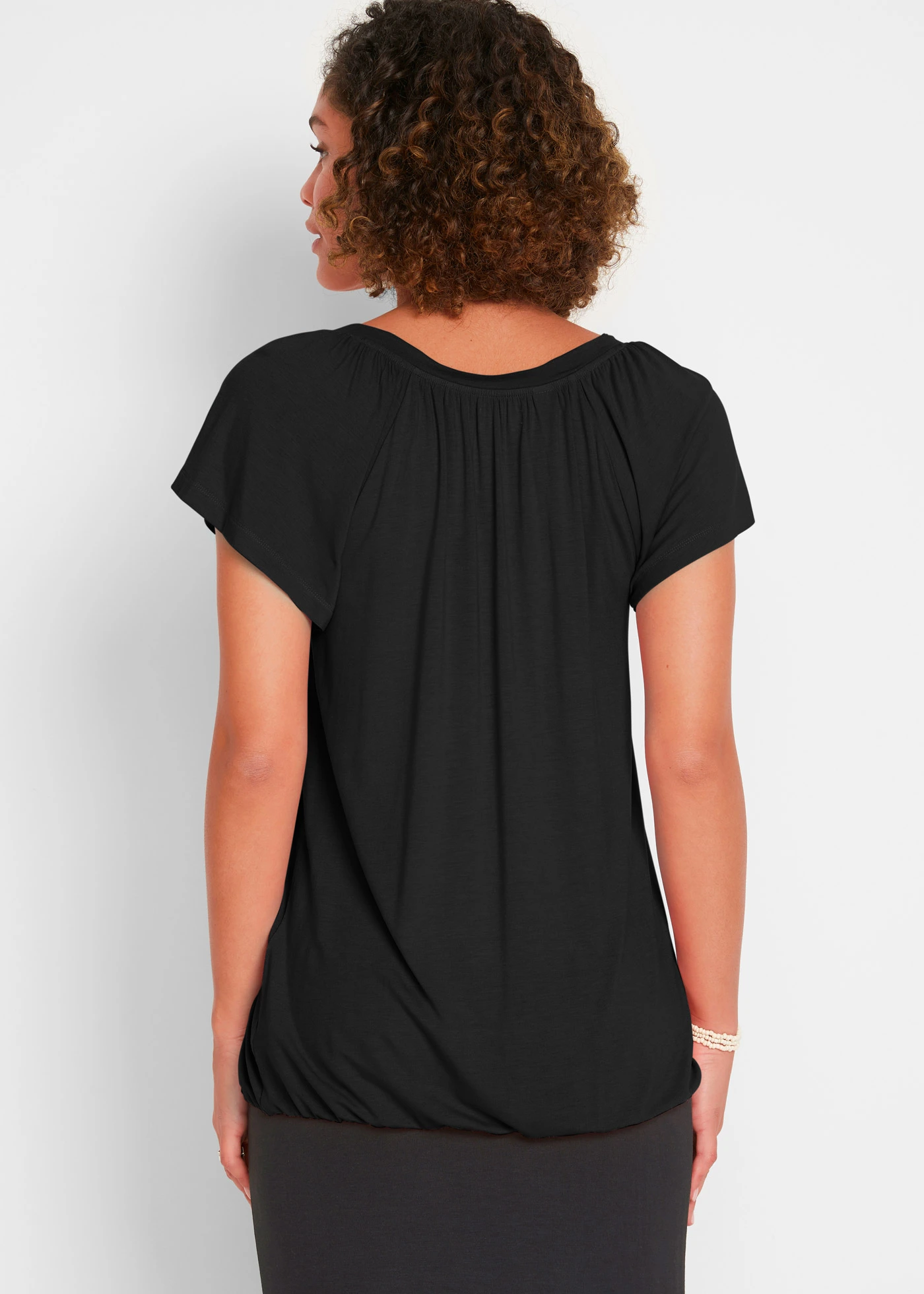 T-shirt en viscose extensible • noir • Boutique bonprix