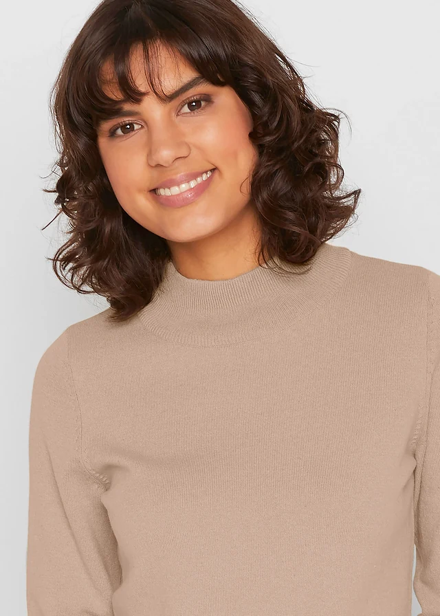 Pull en fine maille • beige • product-page.page-title-suffix