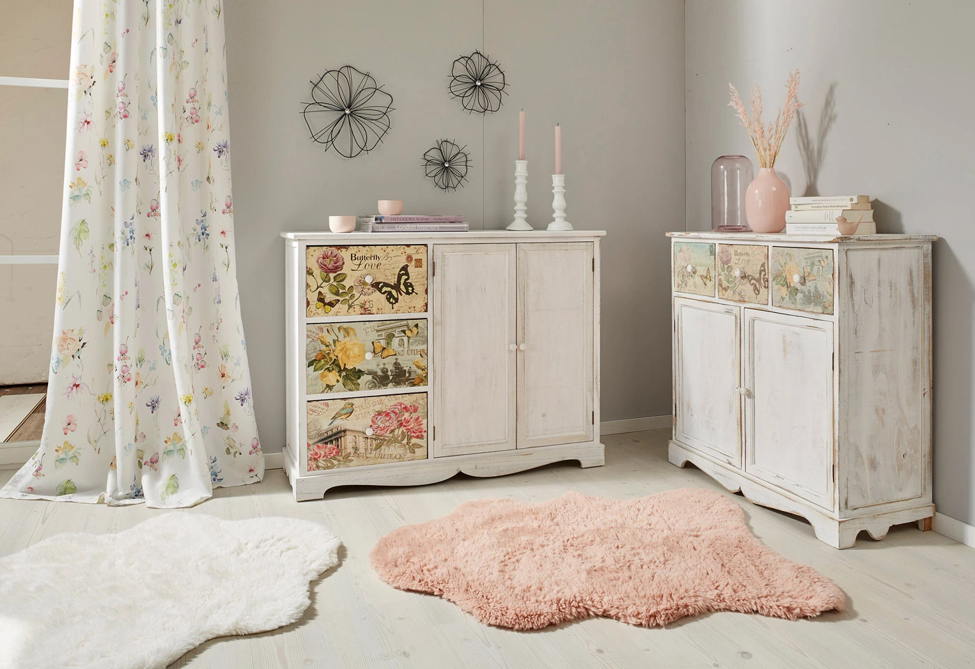 Závěs z mikrovlákna s recyklovaným polyesterem (1 ks v balení) • bílá s květy • bonprix obchod