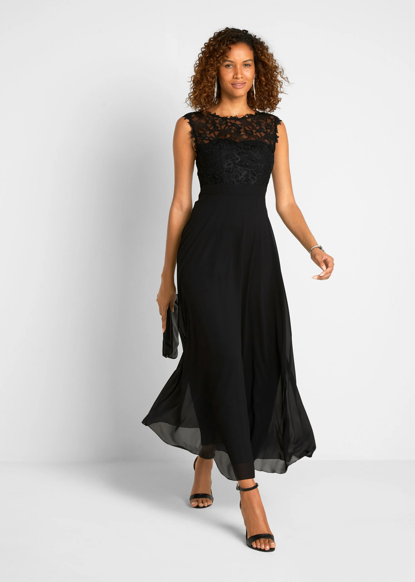 Maxi jurk met kant • zwart • bonprix online shop