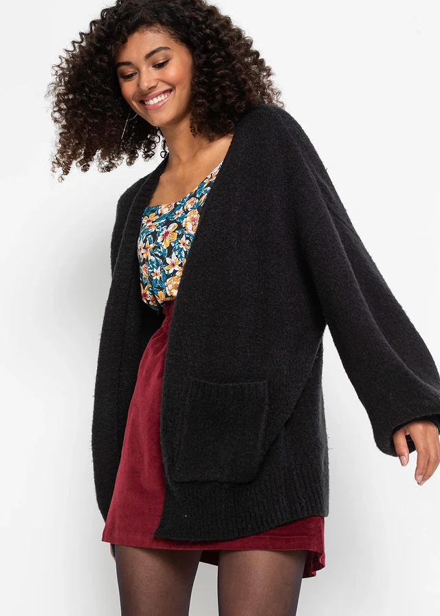 Gilet en maille oversize • noir • product-page.page-title-suffix